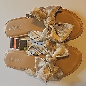 West Loop Women's Sandals‎ Size 7/8
